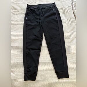 Athleta‎ Headlands Hybrid Trek Mid Rise Jogger Black 12